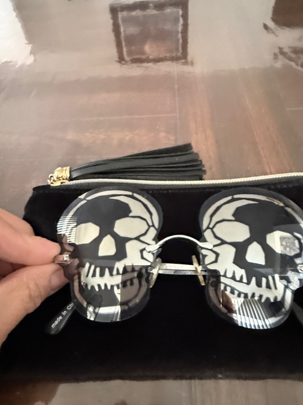 Skull-Print Black Rimless Sunglasses - Accessories. Size small